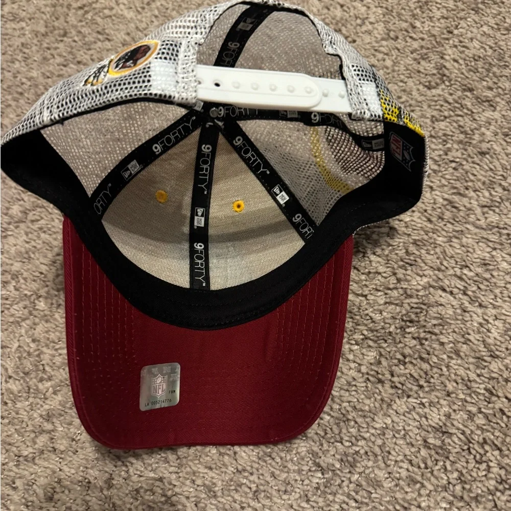 Rare Redskins Hats - Picture 2 of 4